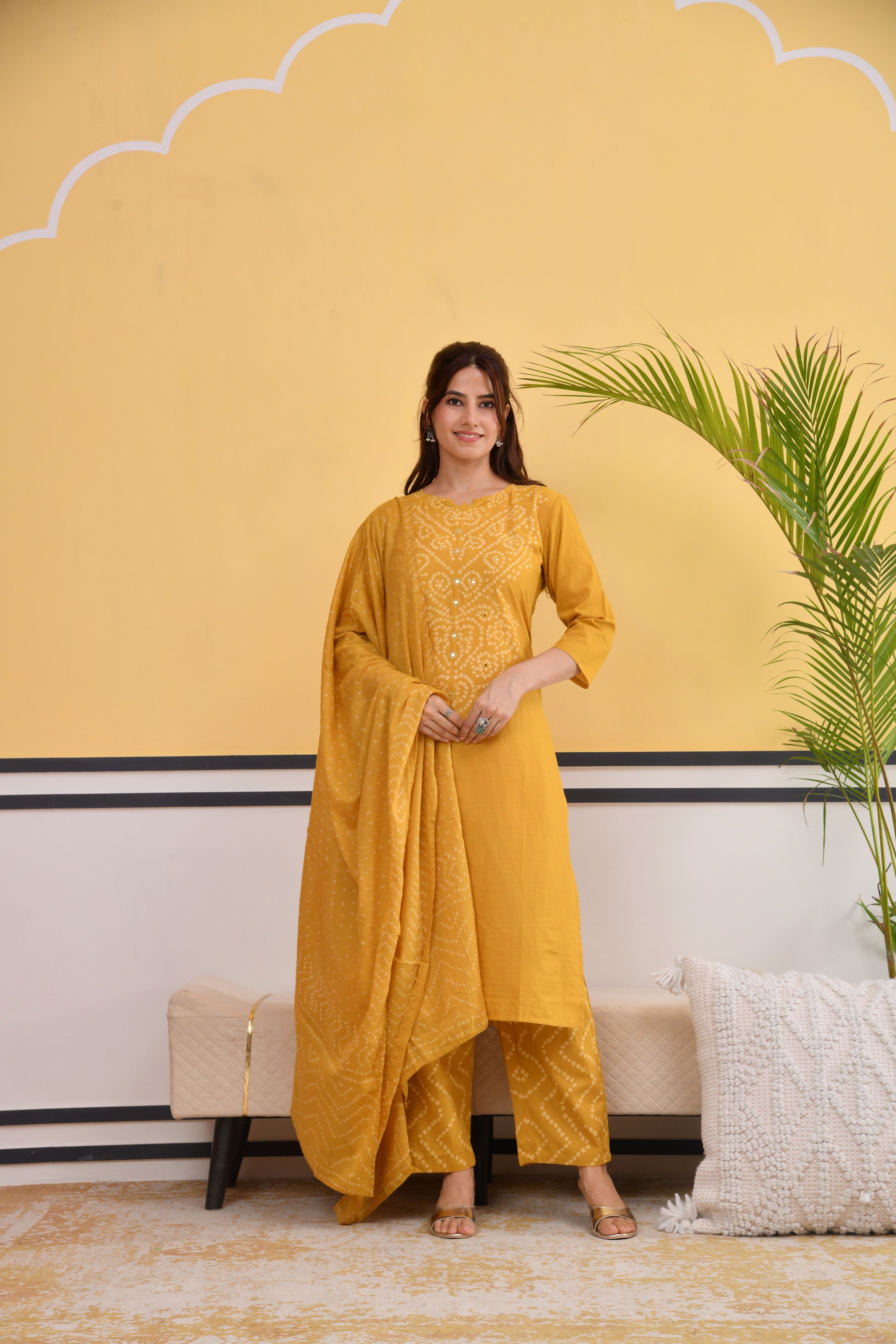 Kanak Bandhej Cotton Kurta Set