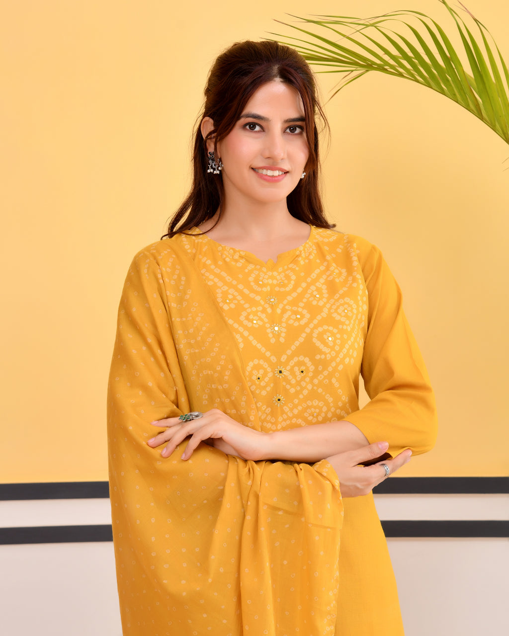 Kanak Bandhej Cotton Kurta Set