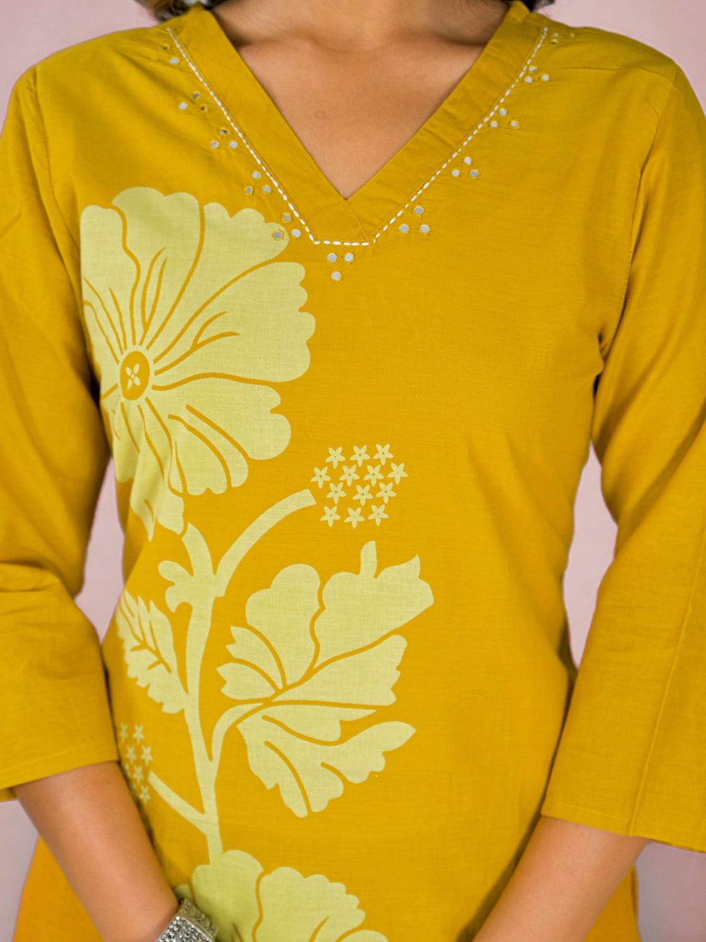 Aabha Cotton Kurta Set