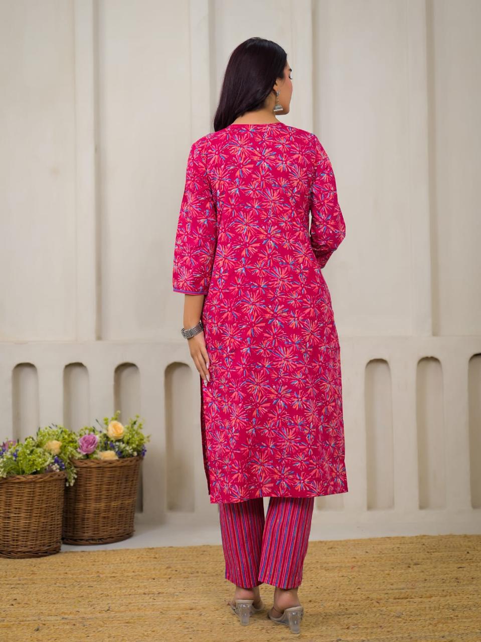 Vihana Cotton Kurta Set