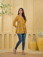 Rhea Short Kurti