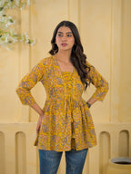 Rhea Short Kurti