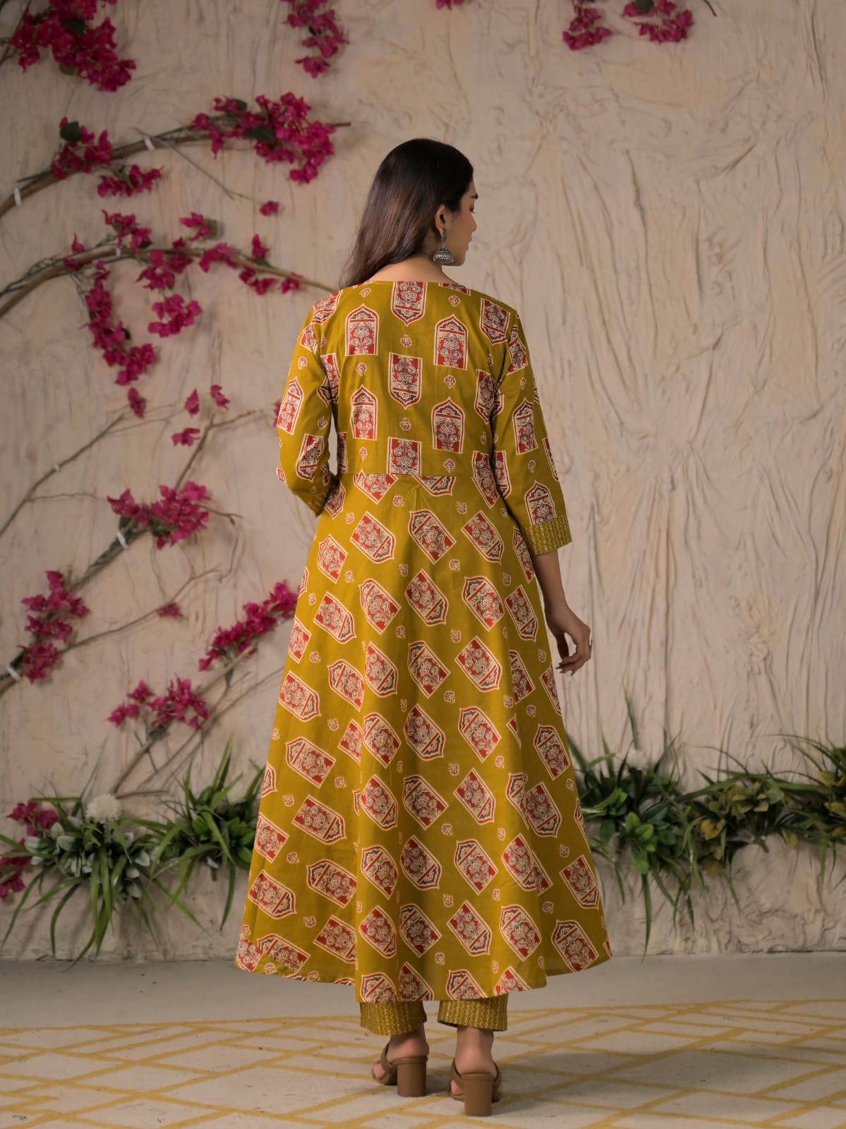 Devika Premium Temple Print Cotton Kurta Set