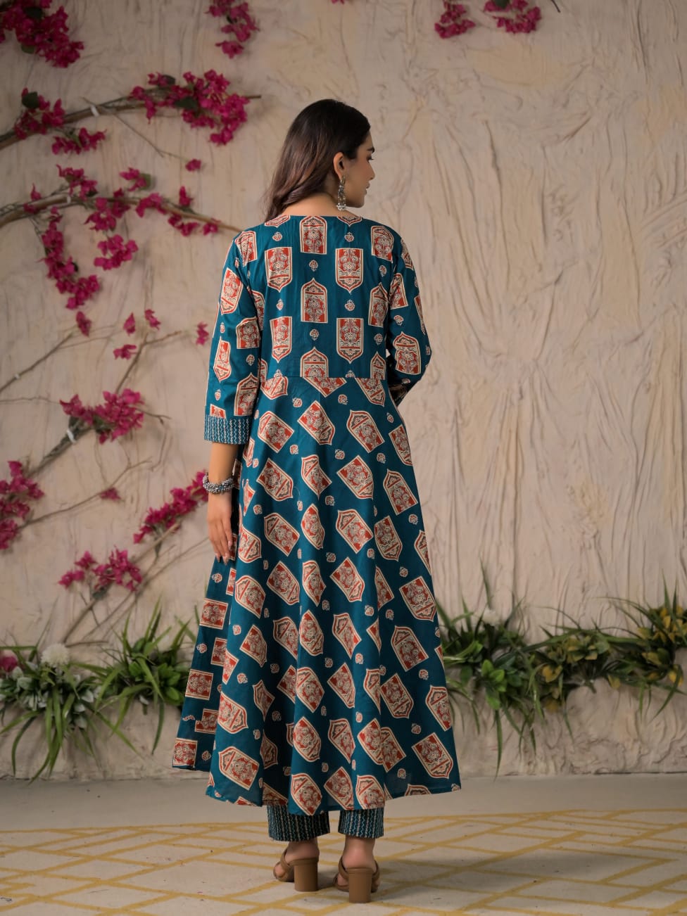 Devika Premium Temple Print Cotton Kurta Set