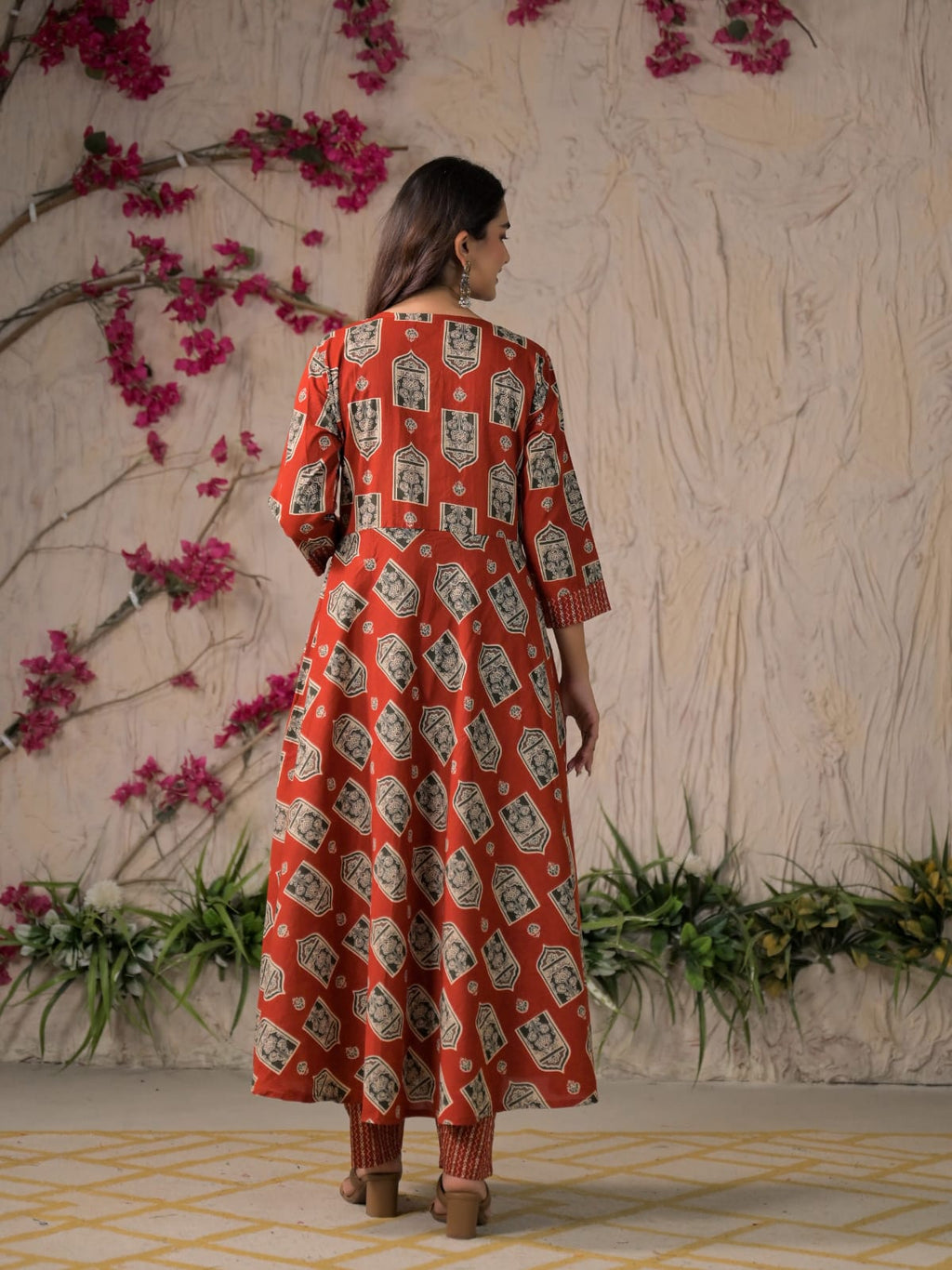 Devika Premium Temple Print Cotton Kurta Set