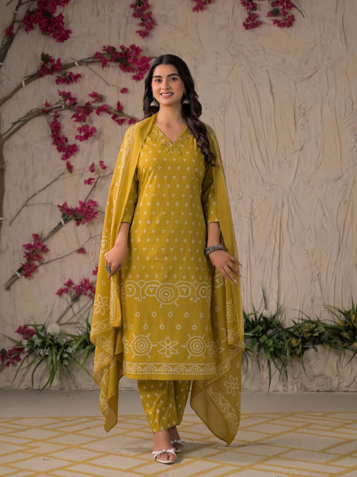 Gulabo Premium Bandhej Cotton Kurta Set