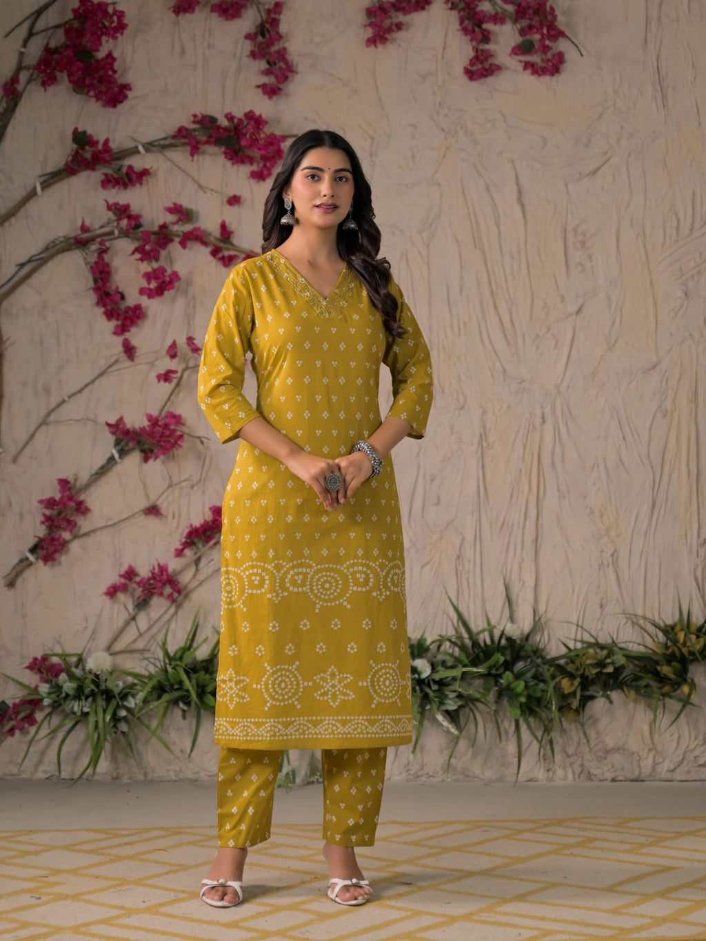 Gulabo Premium Bandhej Cotton Kurta Set