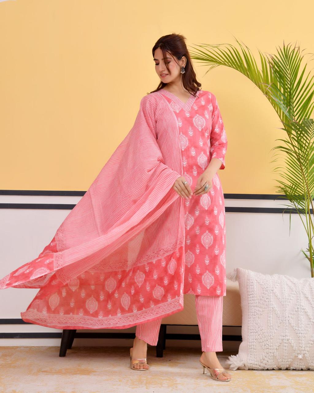 Chhaap Cotton Kurta Set